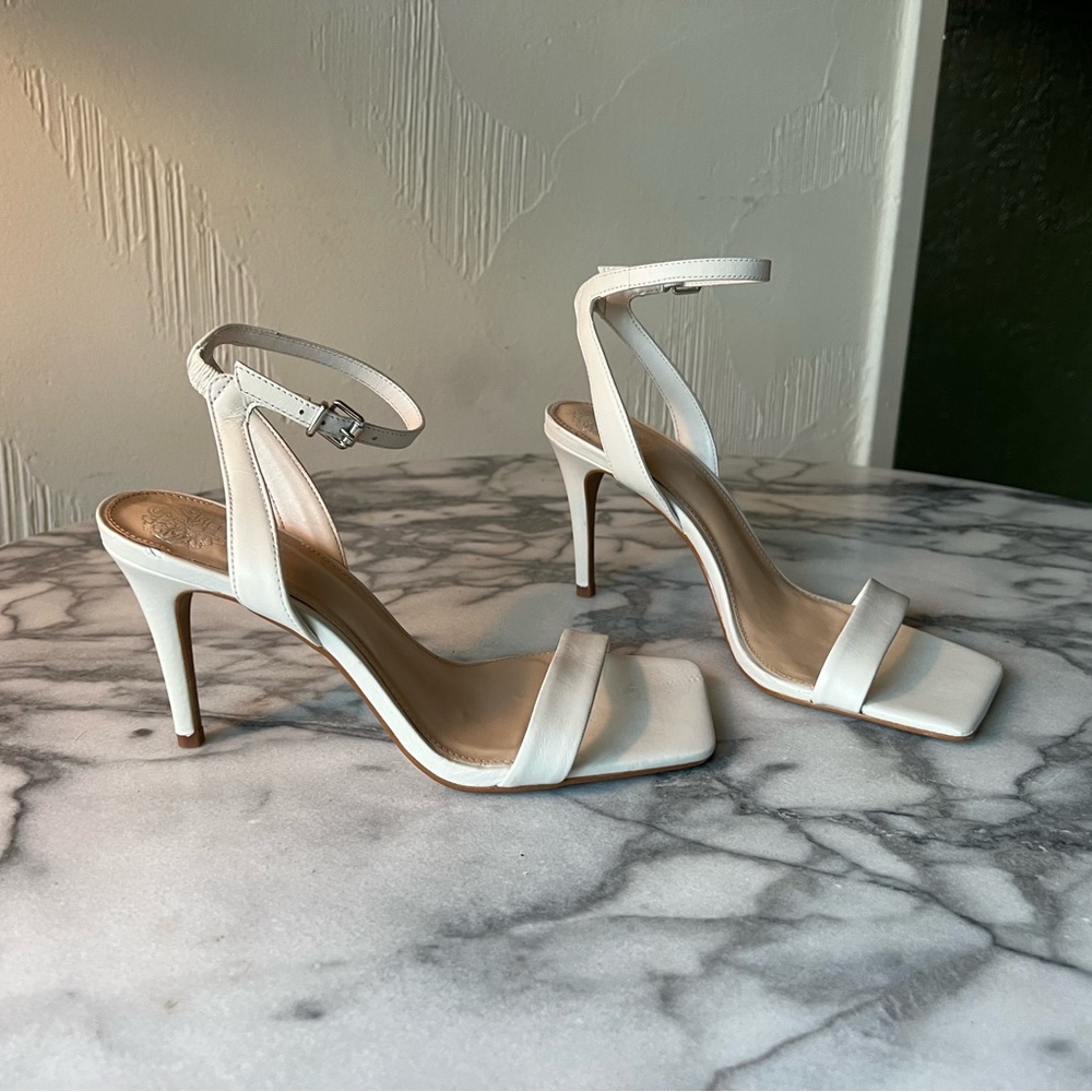 Vince Camuto Saprenda Sandal